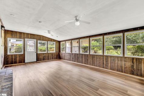 19 Vicki Circle Greenville SC 29615