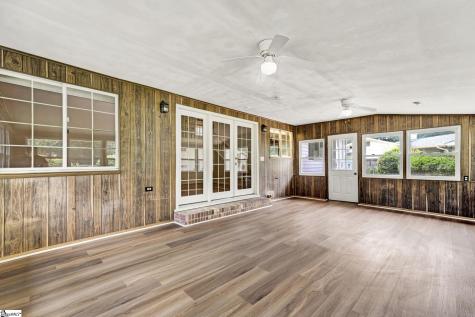 19 Vicki Circle Greenville SC 29615