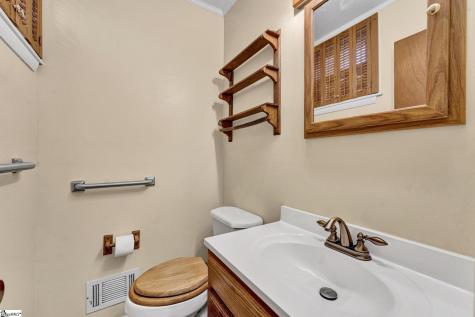 19 Vicki Circle Greenville SC 29615