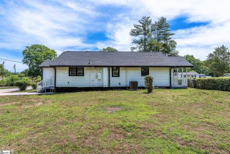 141 Edge Street Wellford SC 29385