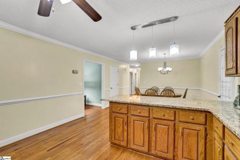 136 Amberwood Drive Anderson SC 29621