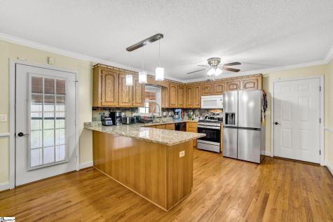 136 Amberwood Drive Anderson SC 29621