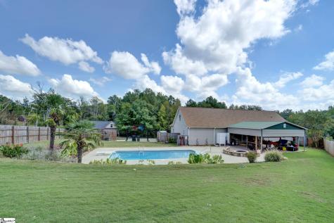 136 Amberwood Drive Anderson SC 29621