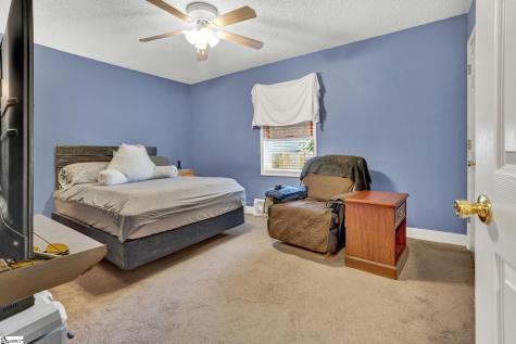 136 Amberwood Drive Anderson SC 29621