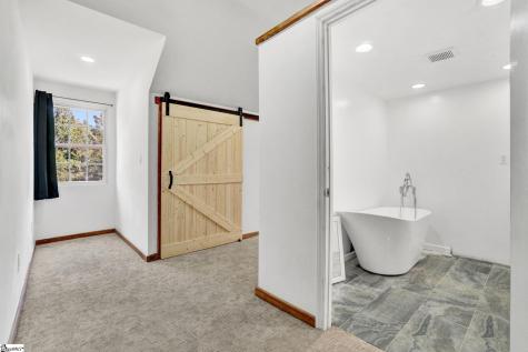 136 Amberwood Drive Anderson SC 29621