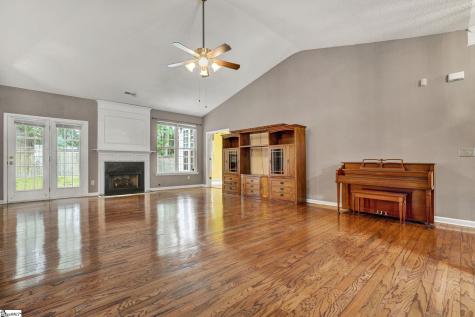 353 Edenberry Way Easley SC 29642