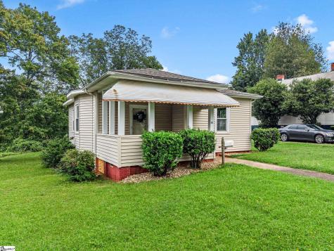 33 Lawrence Street Lyman SC 29365