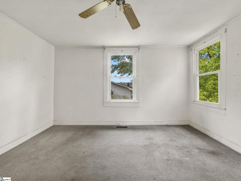 33 Lawrence Street Lyman SC 29365
