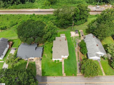 33 Lawrence Street Lyman SC 29365