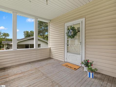33 Lawrence Street Lyman SC 29365