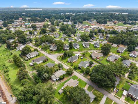 33 Lawrence Street Lyman SC 29365