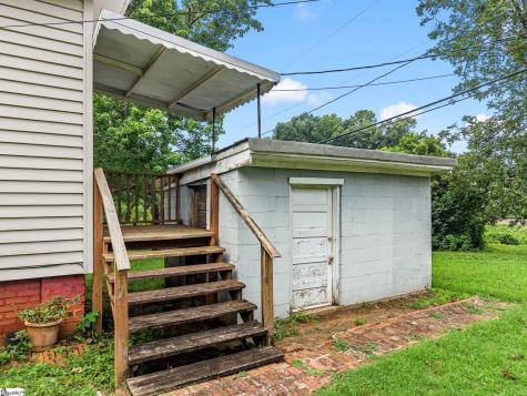 33 Lawrence Street Lyman SC 29365