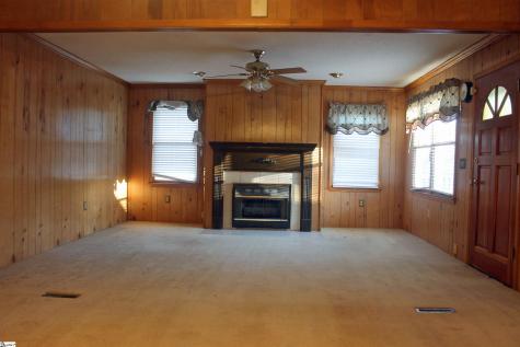 24 Alice Farr Drive Greenville SC 29617