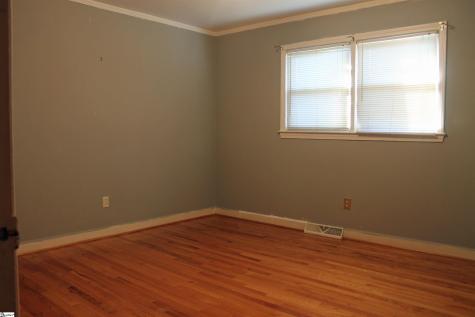 24 Alice Farr Drive Greenville SC 29617