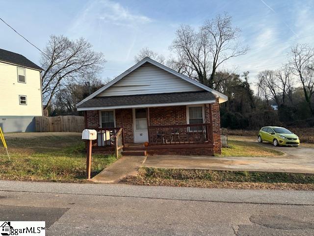 12 Blackwood Street Greenville SC 29611