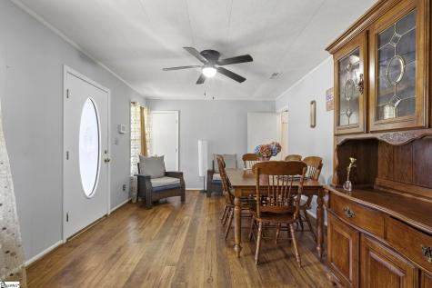 304 Stuart Street Laurens SC 29360