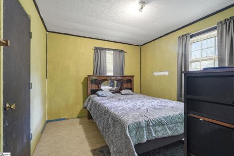 304 Stuart Street Laurens SC 29360