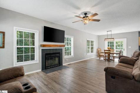 162 Cleveland Road Honea Path SC 29654