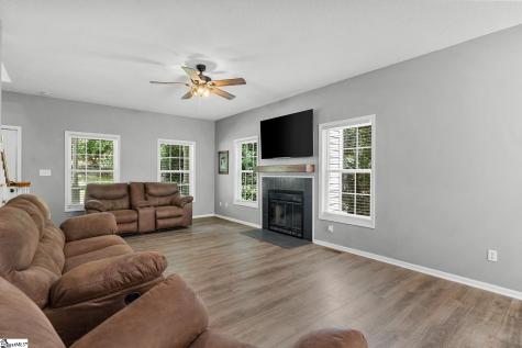 162 Cleveland Road Honea Path SC 29654