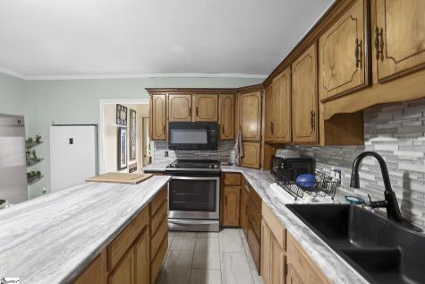 38 3rd Avenue Greenville SC 29611