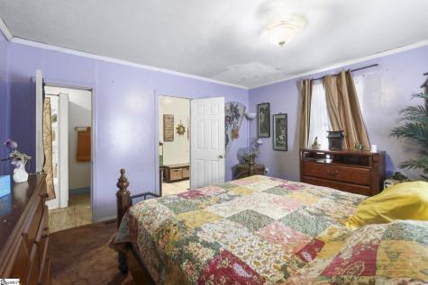 38 3rd Avenue Greenville SC 29611