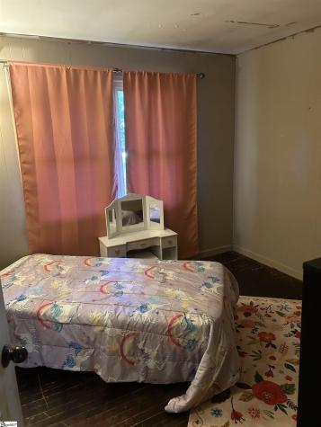 109 Crawford Drive Belton SC 29627