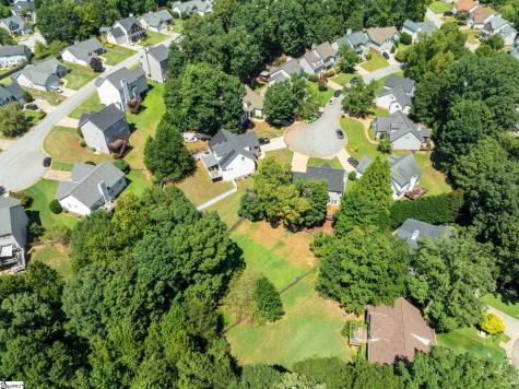 16 Bittercrest Court Simpsonville SC 29680