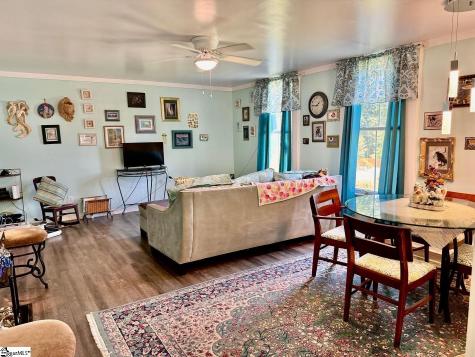 206 E Greenwood Street Landrum SC 29356