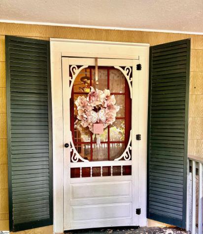 206 E Greenwood Street Landrum SC 29356