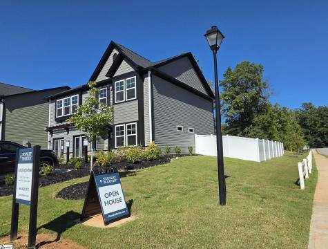 423 Barbican Place Greenville SC 29605