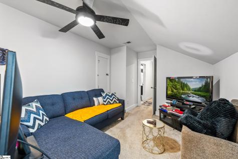 114 Pine Hollow Place Easley SC 29642