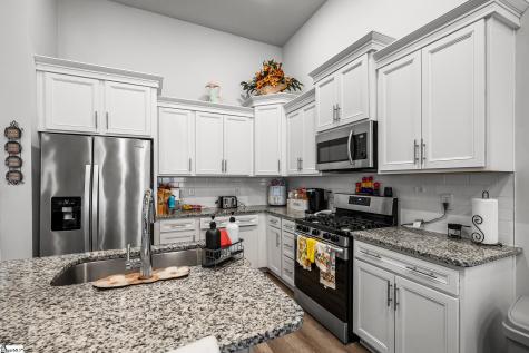 114 Pine Hollow Place Easley SC 29642