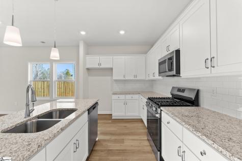 7077 Fairview Falls Drive Chesnee SC 29323