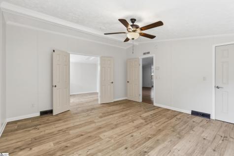 309 Brentwood Circle Greenville SC 29605