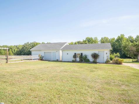 1955 E Georgia Road Woodruff SC 29388