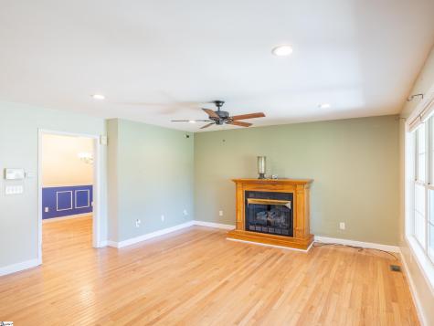 1955 E Georgia Road Woodruff SC 29388