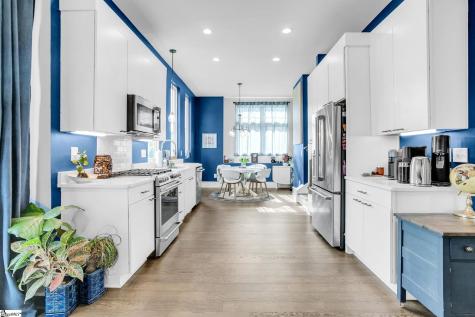 121 W Stone Avenue Greenville SC 29609