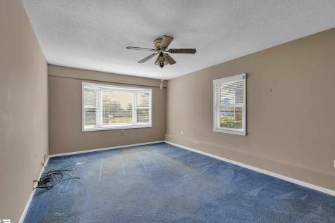 9 Clemson Avenue Greenville SC 29611