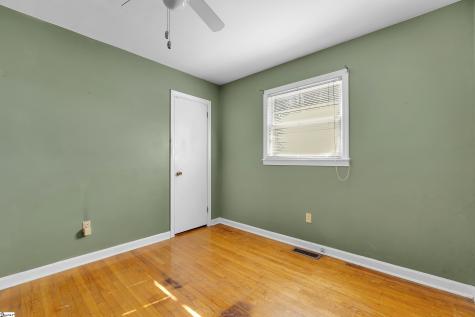 9 Clemson Avenue Greenville SC 29611