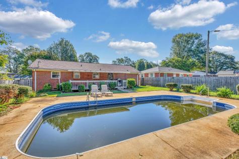 9 Clemson Avenue Greenville SC 29611