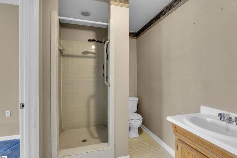 9 Clemson Avenue Greenville SC 29611