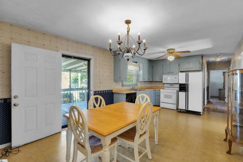 9 Clemson Avenue Greenville SC 29611