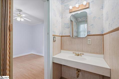 31 Blackburn Street Greenville SC 29607