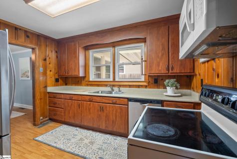 31 Twin Springs Drive Greenville SC 29605