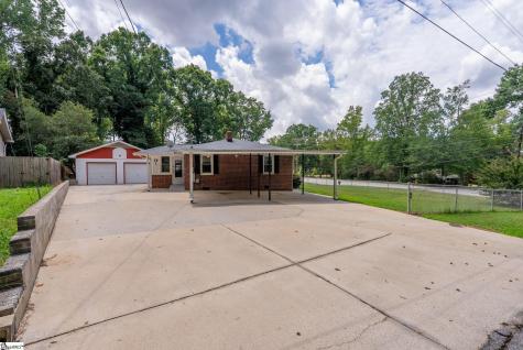 31 Twin Springs Drive Greenville SC 29605