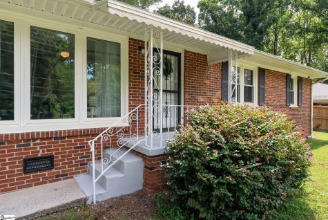 31 Twin Springs Drive Greenville SC 29605