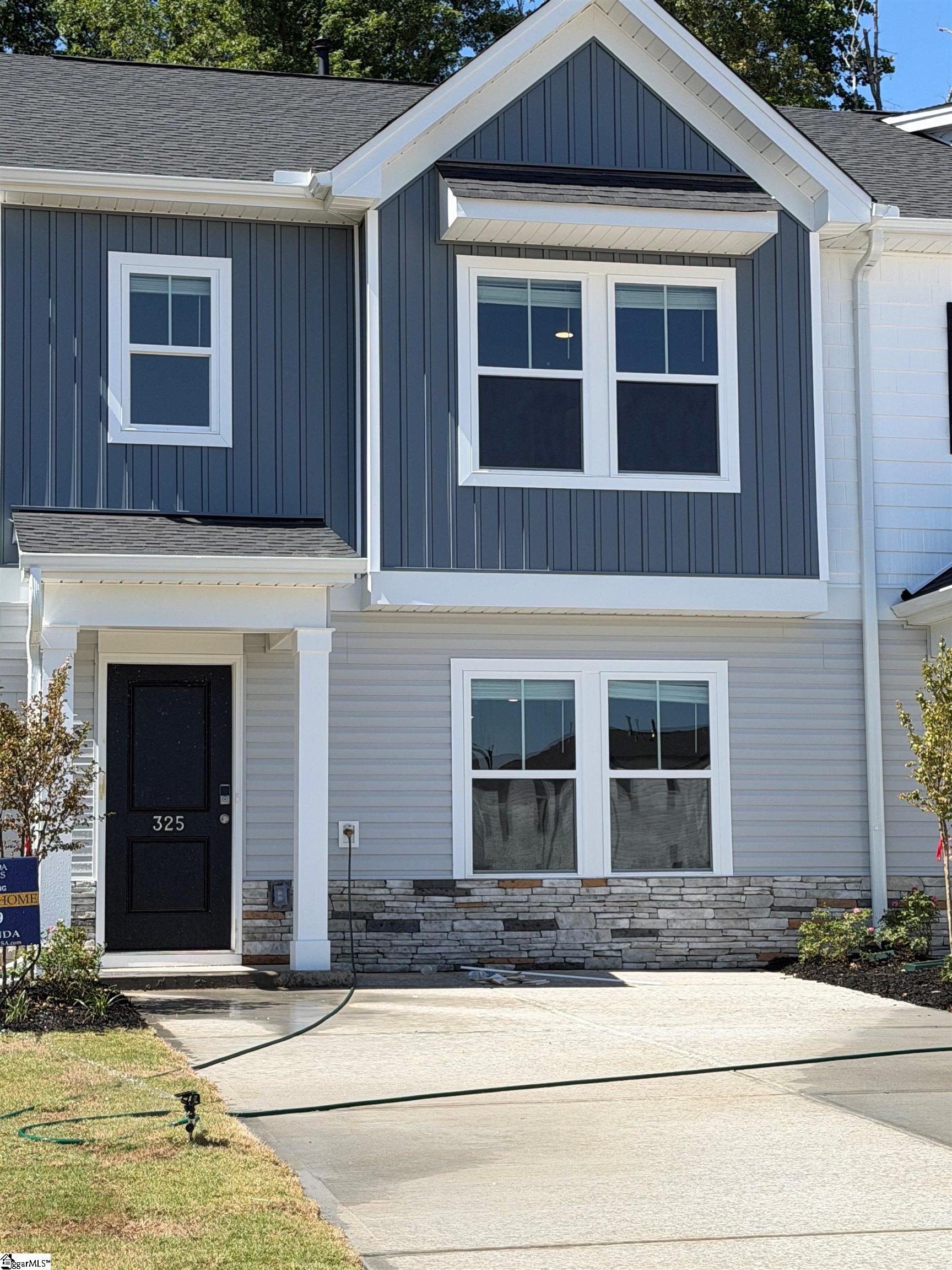 325 Stonyway Lane Easley SC 29640