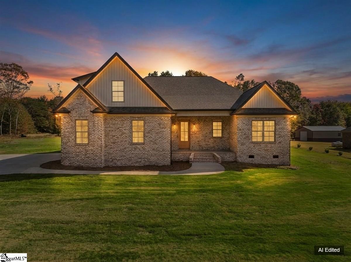 291 Robbins Road Chesnee SC 29323