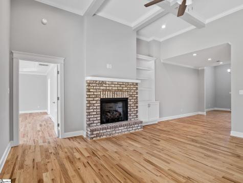 291 Robbins Road Chesnee SC 29323