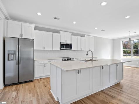 291 Robbins Road Chesnee SC 29323